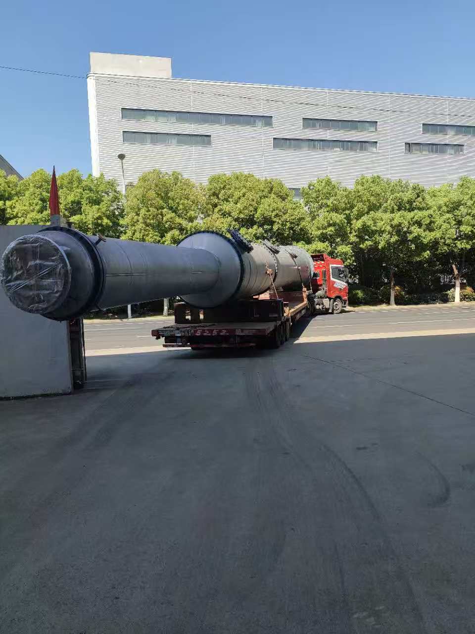 Tháp khai thác đĩa quay